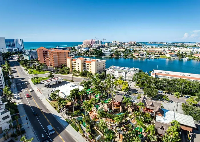 Hampton And Clearwater Hotel 3*