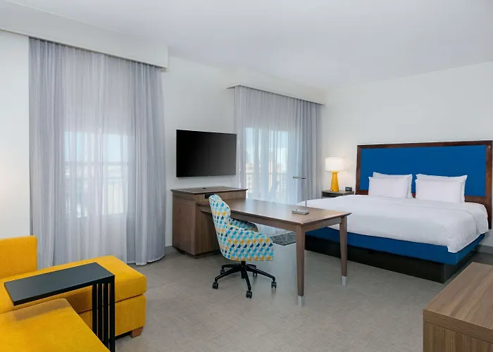 Hampton And Clearwater Hotel 3*